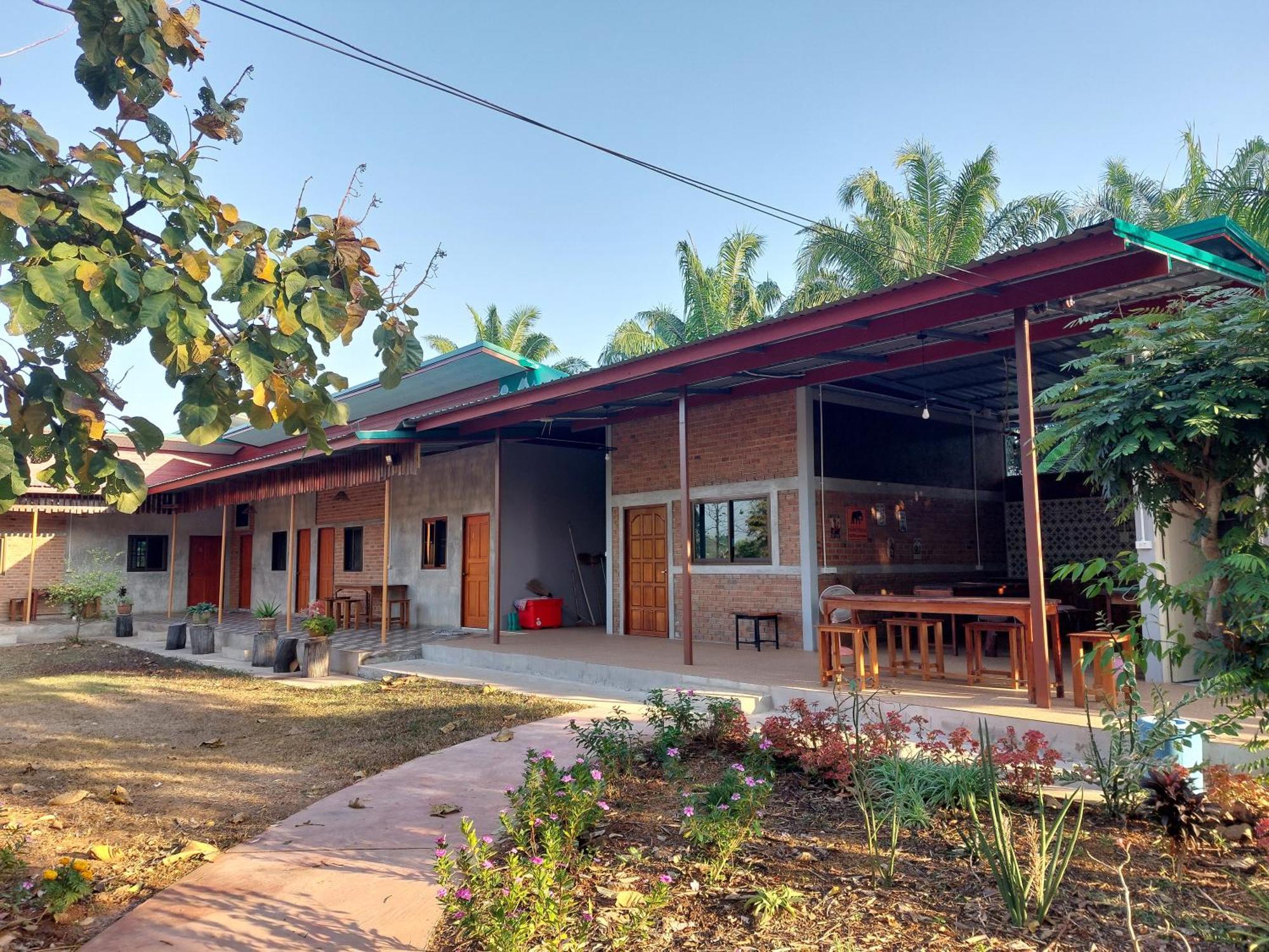 Yoga Homestay Seka Esterno foto